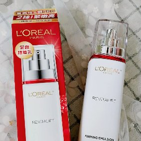 巴黎萊雅活力緊緻專研抗皺修護精華乳~好愛它的透亮感😍