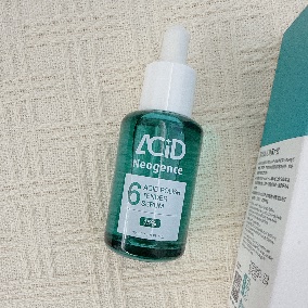 拯救粗皮的黑馬——Neogence霓淨思 15% 6酸拋光嫩膚精華
