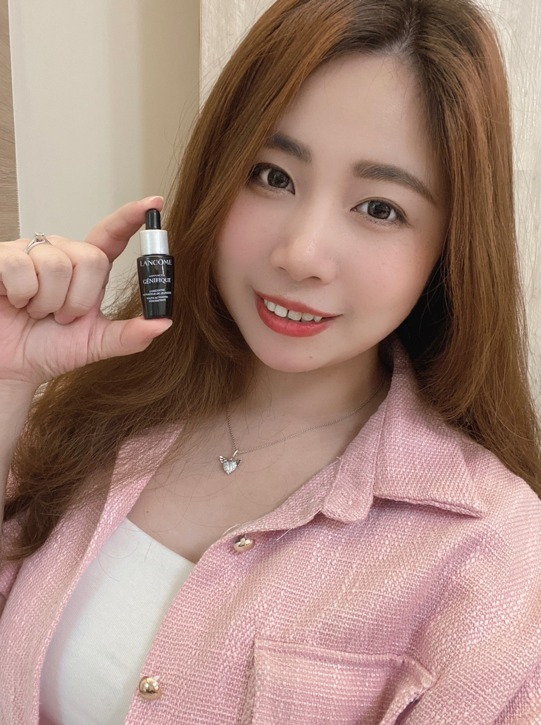 美妝好物開箱分享-『蘭蔻LANCÔME 超未來肌因賦活露 小黑瓶試用』修護新生更彈潤/透亮肌膚