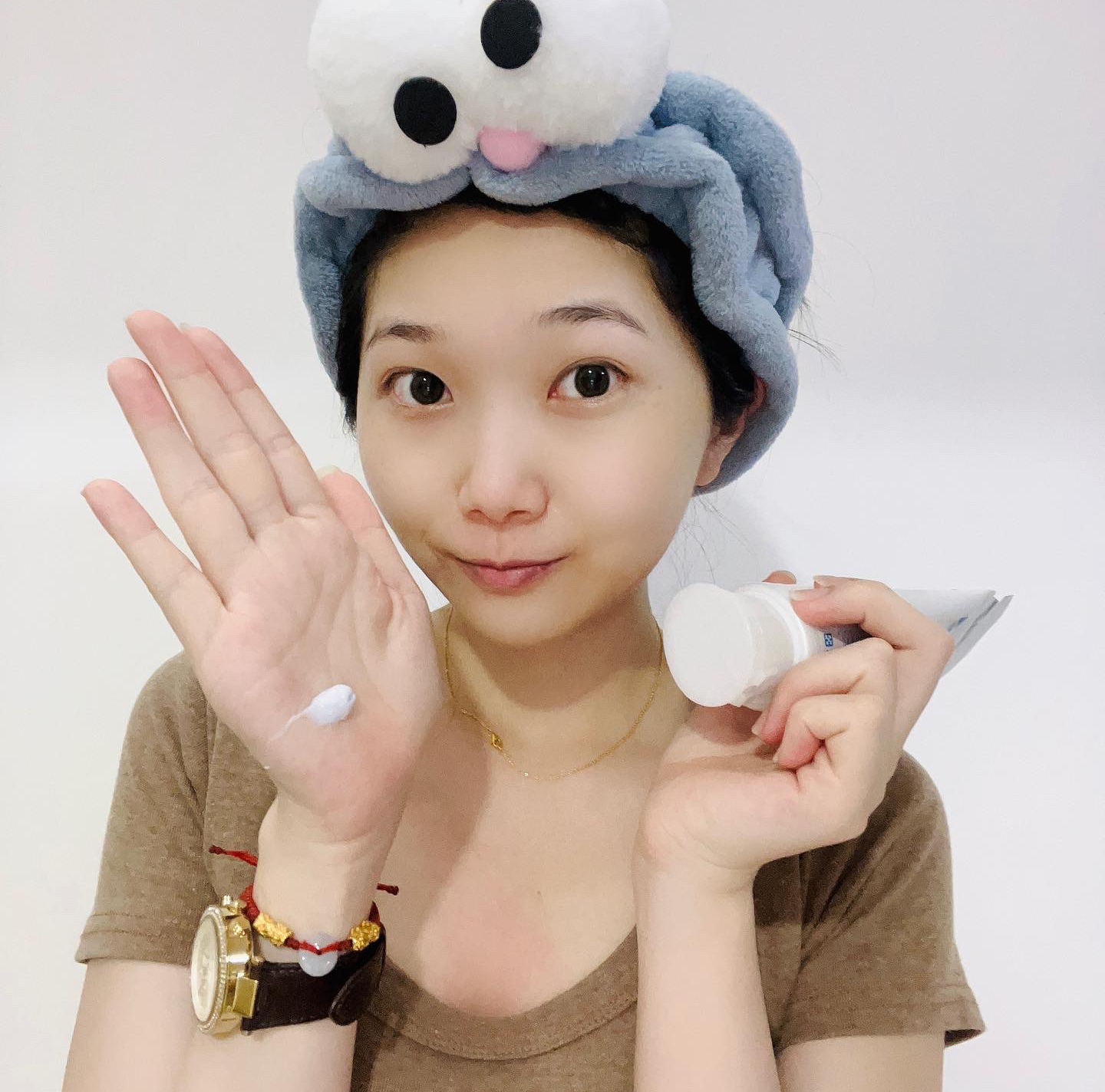 專科超微米潔顏乳-小資女必須擁有