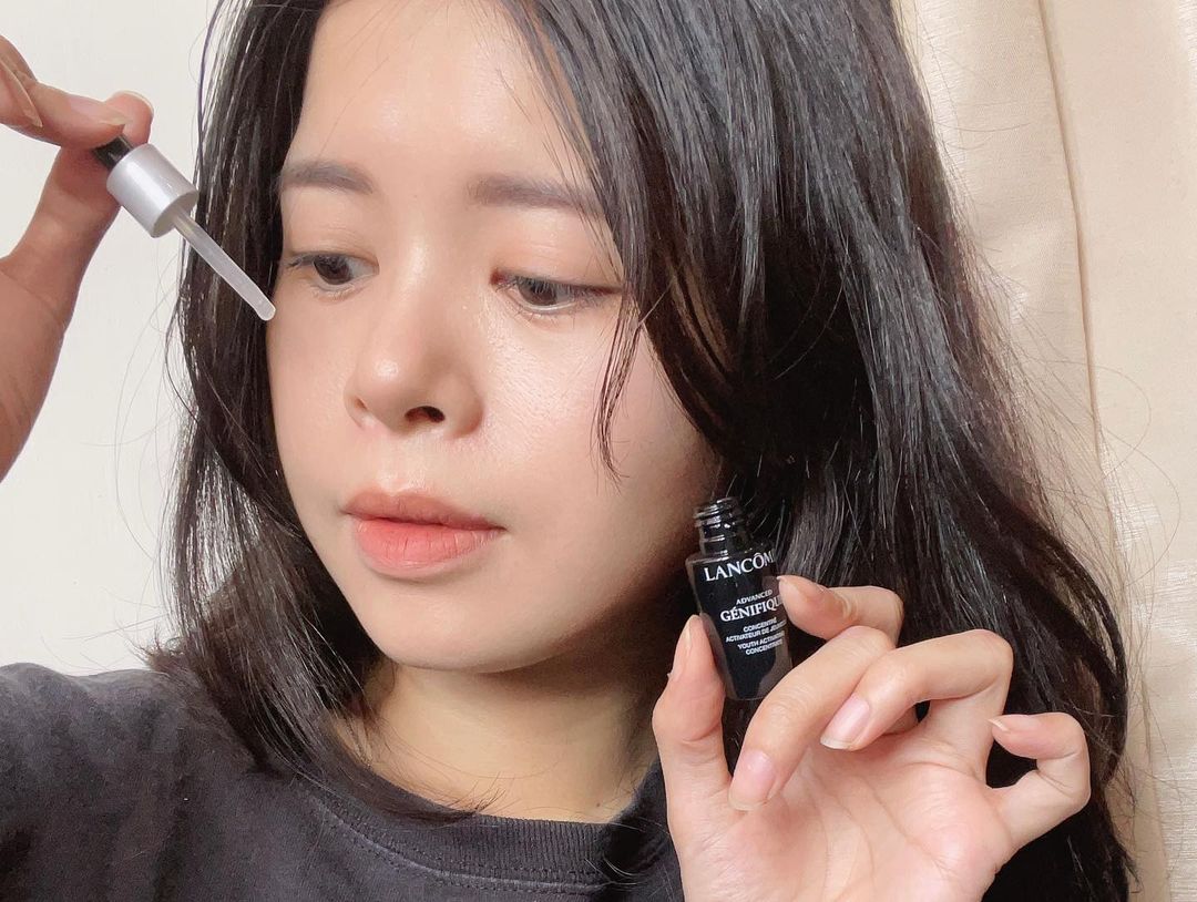 問我對蘭蔻小黑瓶的評價？那一定是超好用的啊！