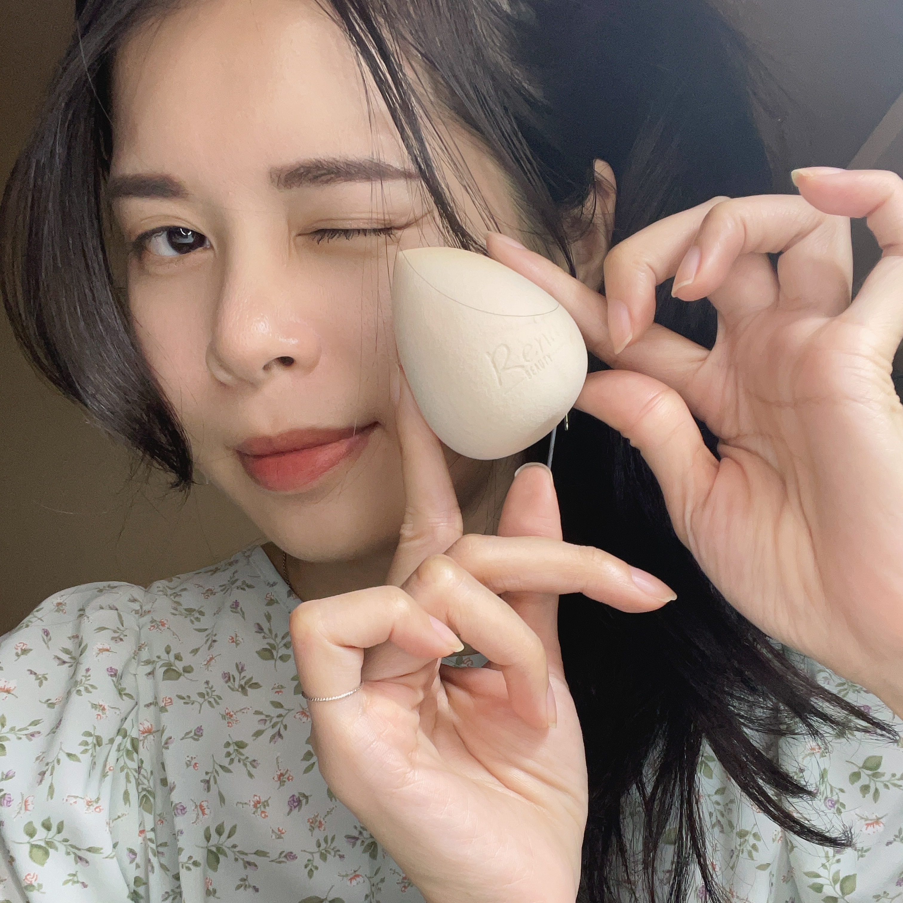超軟Q的Rena美妝蛋✨讓上妝變的很療癒