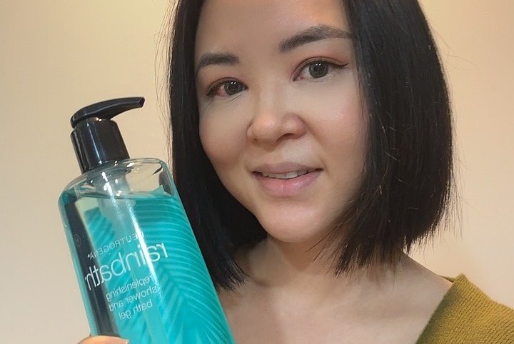 濃郁泡沬海洋風沐浴乳換季保養不傷腦筋