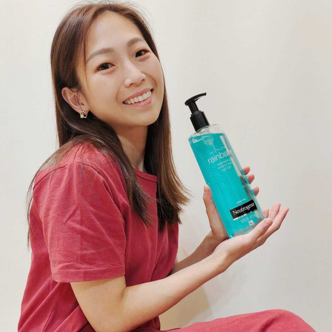 Neutrogena 露得清沐浴露（海洋清香）- 在熱帶海洋中享受沐浴