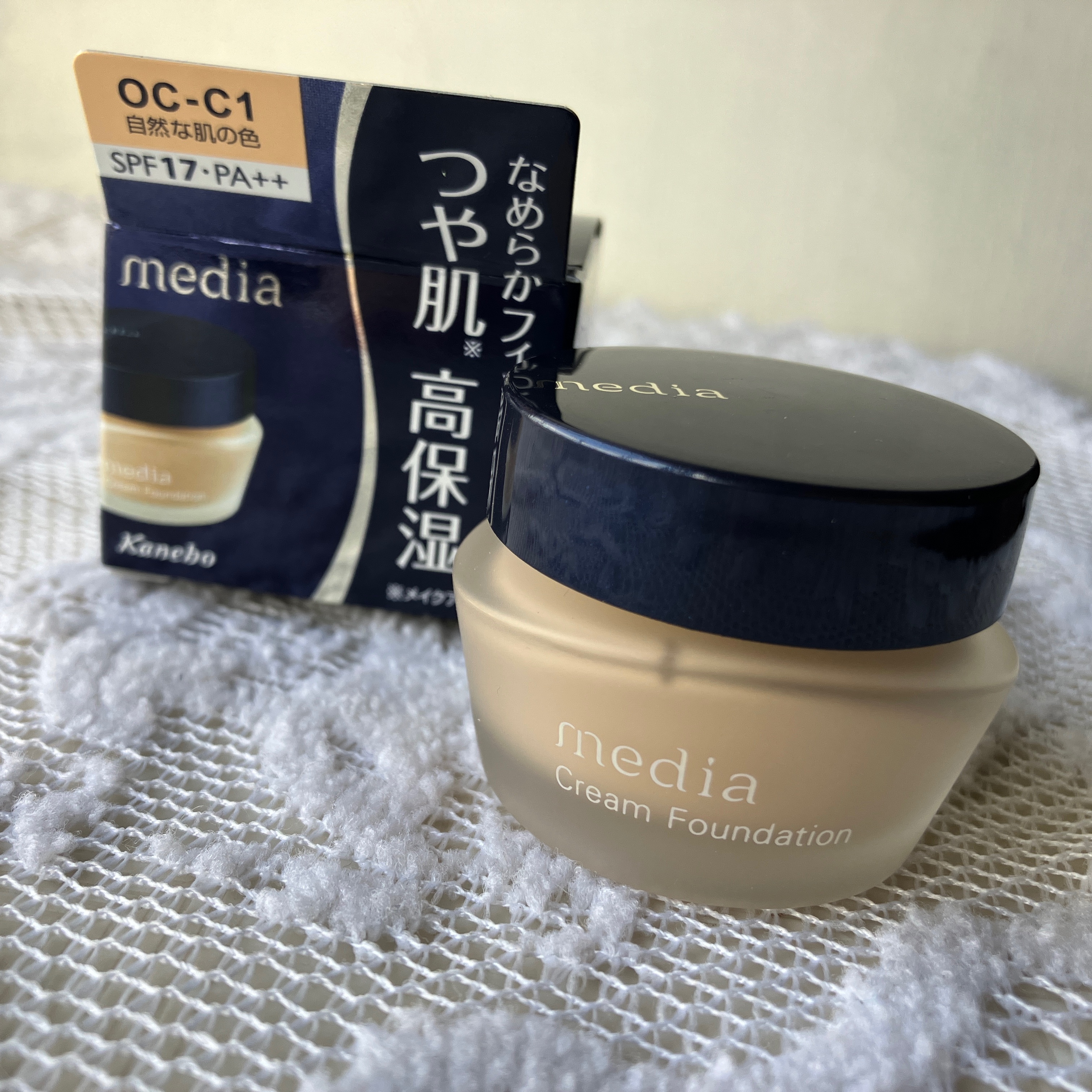 媚點極上粉嫩保濕粉底霜-秋冬保濕好幫手