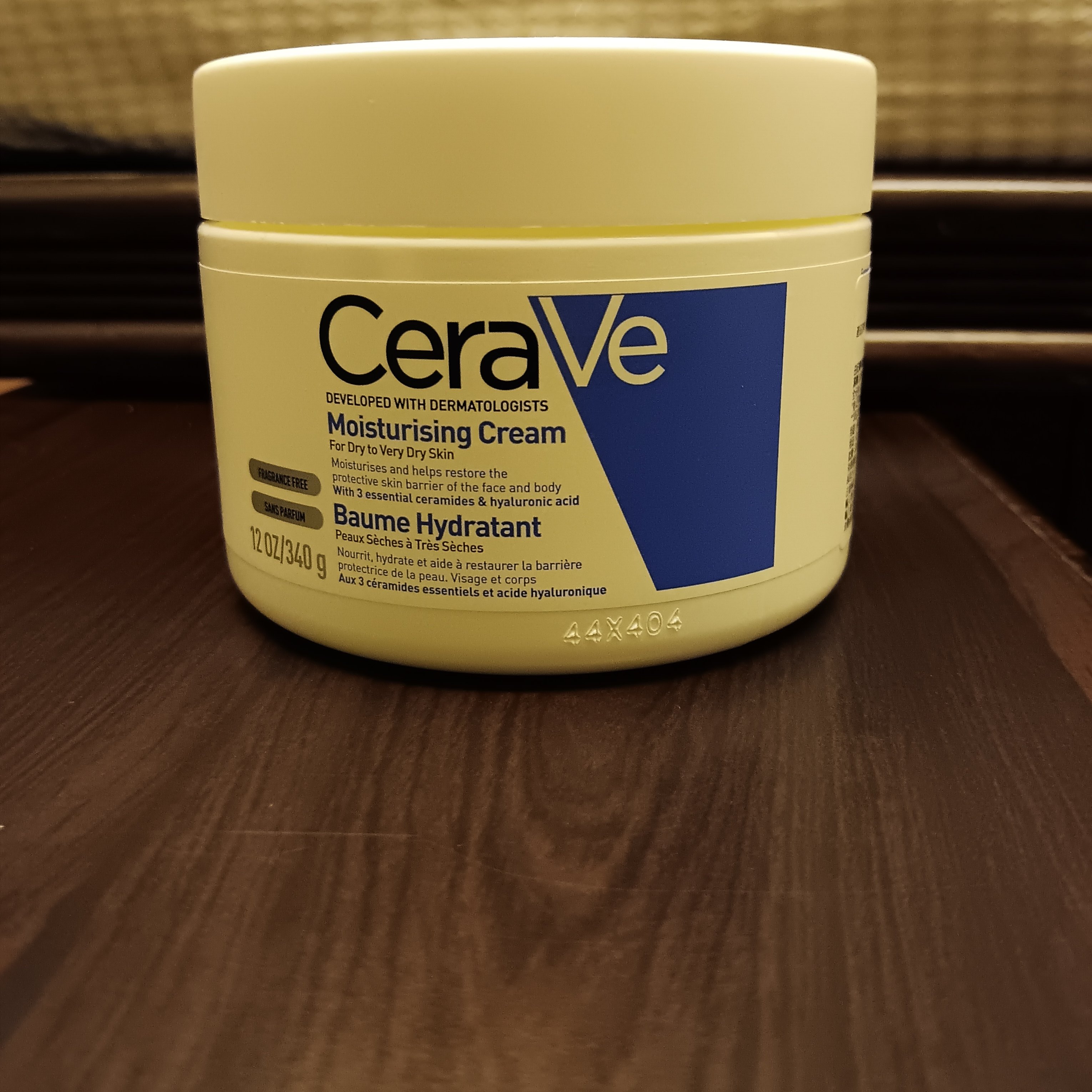［CeraVe 適樂膚的長效潤澤修護霜馬上補水]
