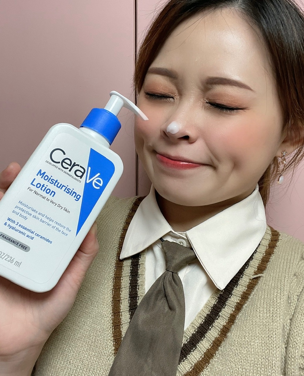 換新工作需頻繁清洗雙手，愛用CeraVe適樂膚-長效清爽保濕乳來養護