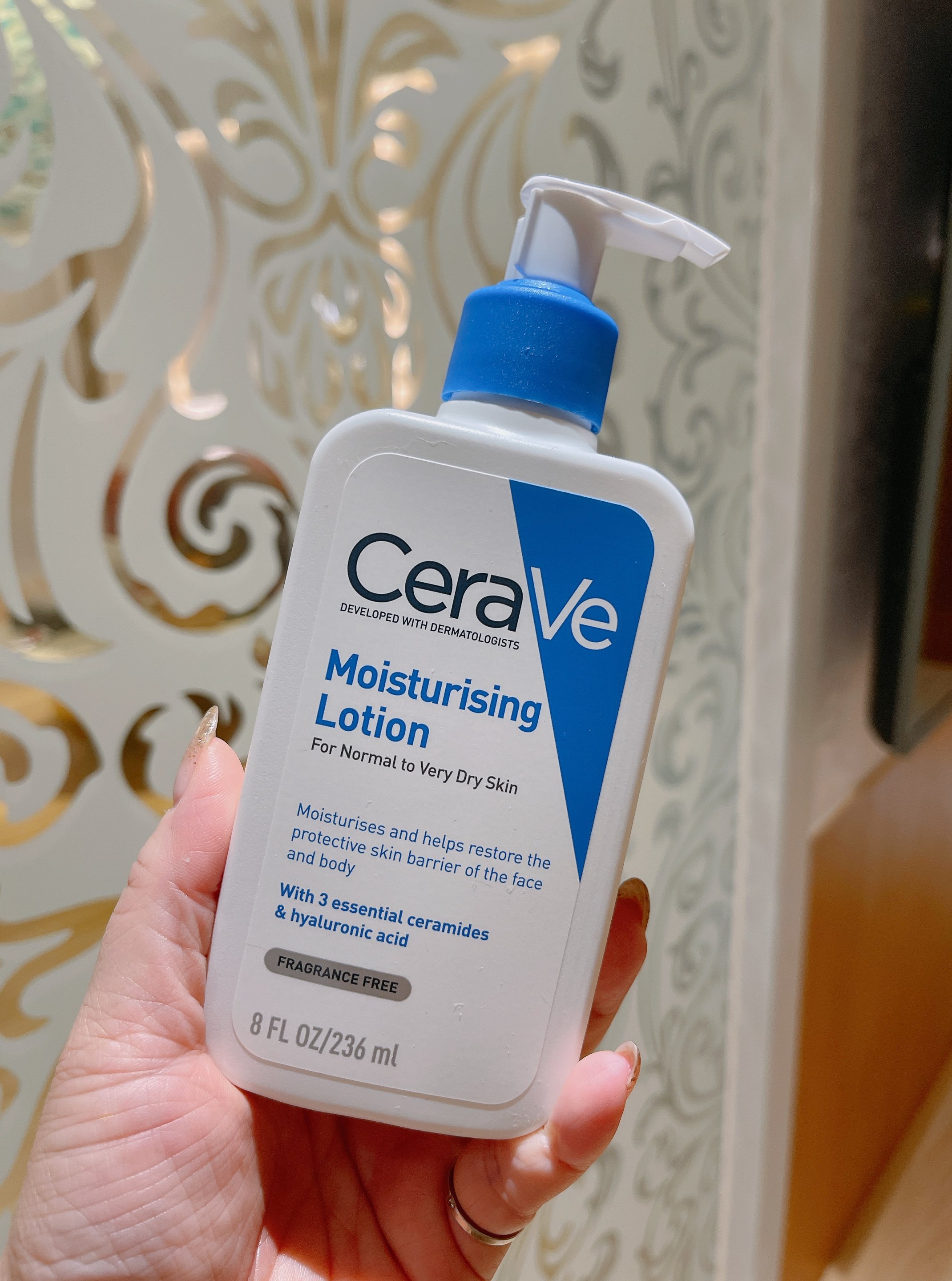 專為敏感肌設計解決冬日乾癢的救星—CeraVe長效清爽保濕乳