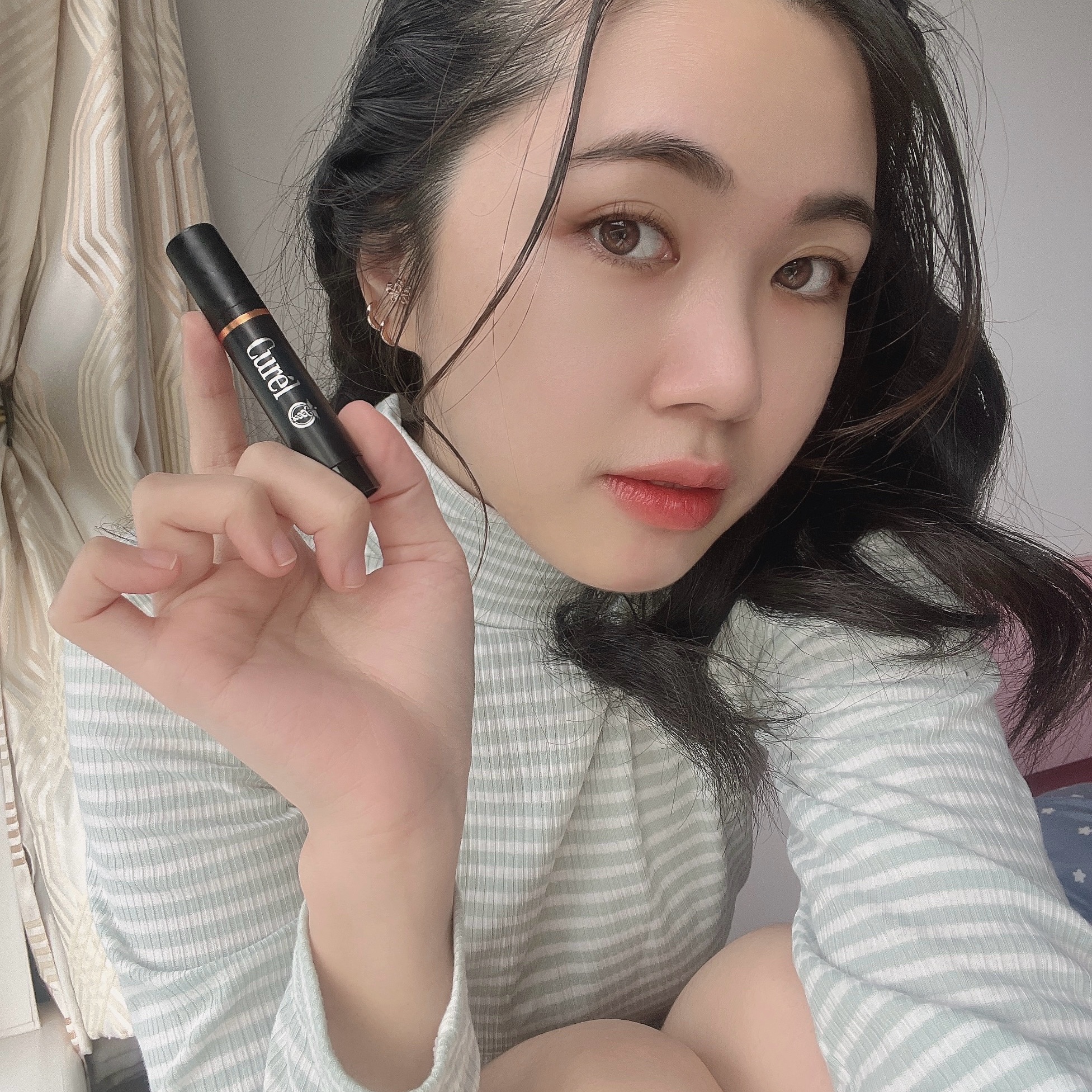 Curél珂潤的光透勻彩潤唇膏 用起來潤色提亮滋潤不乾燥粗糙