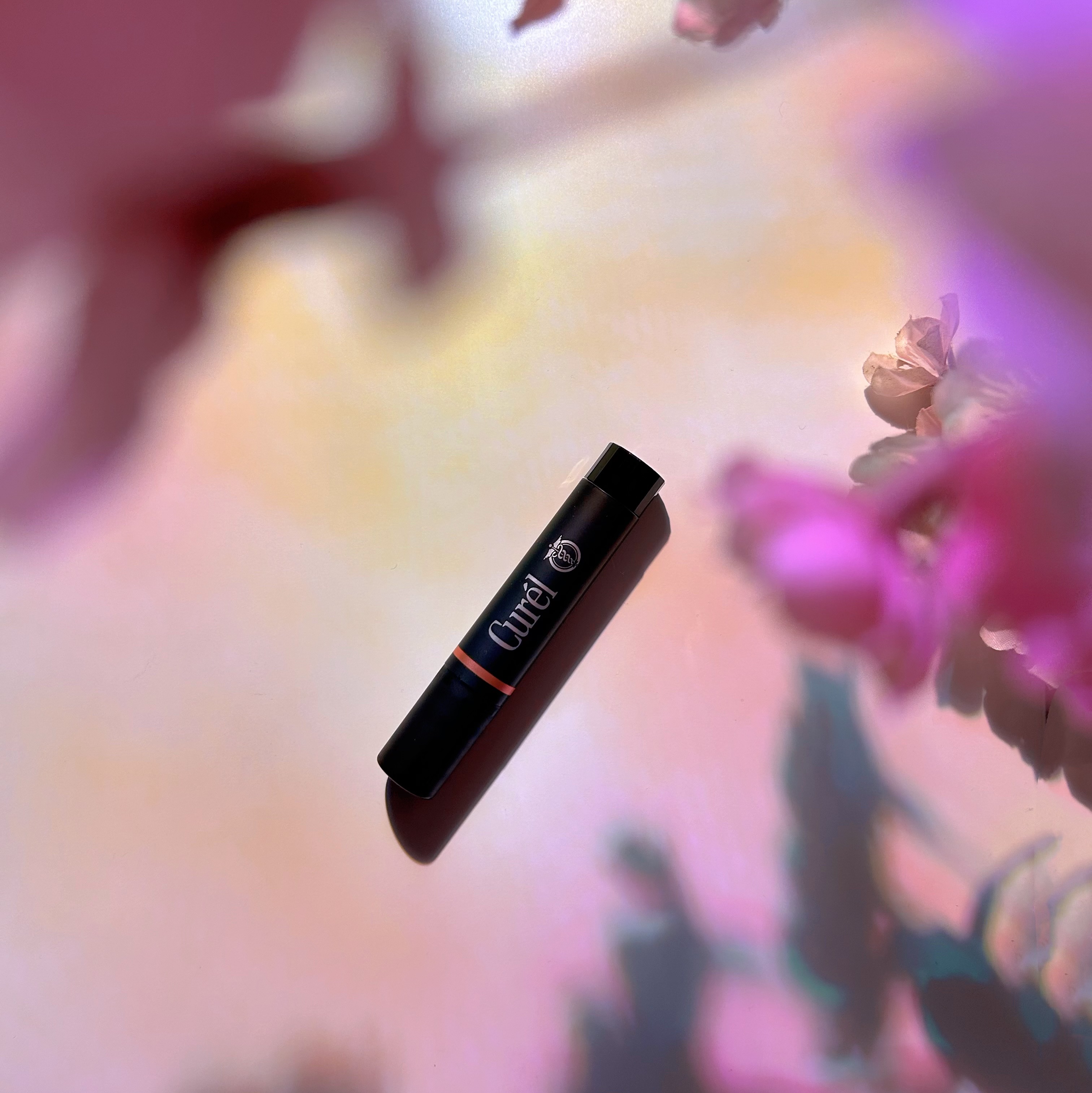 #潤浸保濕光透勻彩潤唇膏 𝗖𝘂𝗿é𝗹 💋 嘟嘟潤唇膏 #櫻花粉