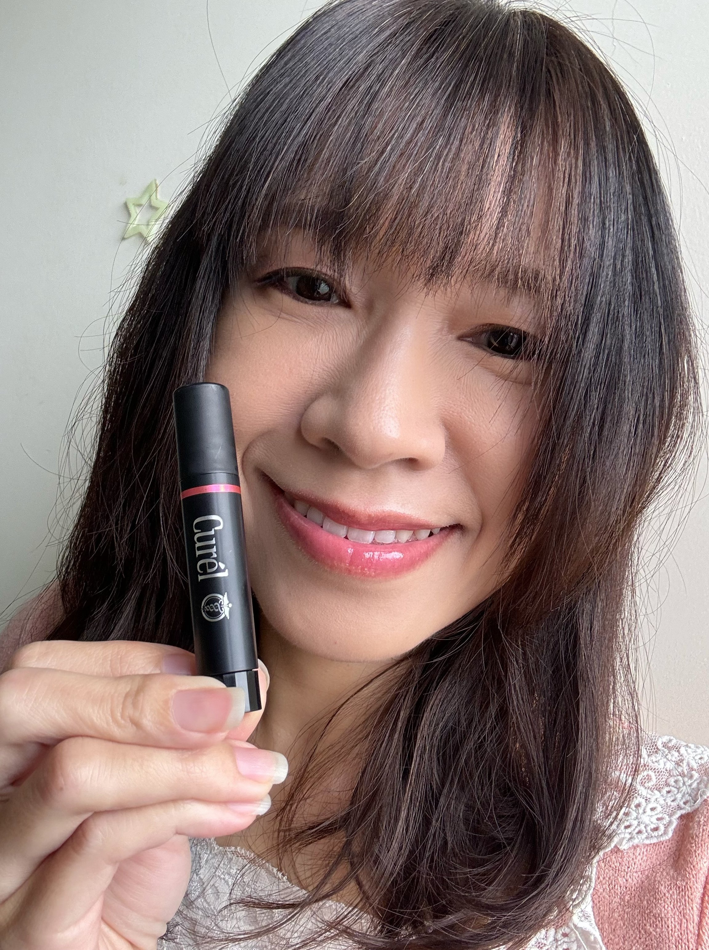 Curel珂潤光透勻彩潤唇膏保濕潤色效果佳！