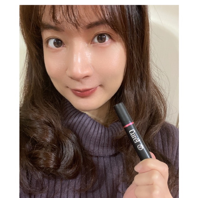 Curél珂潤光透勻彩潤唇膏光澤保濕，死皮掰掰