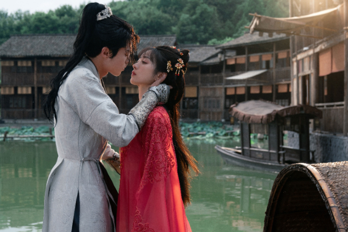 《大奉打更人》定檔！Disney+確定12/30播出！《大奉打更人》劇情、王鶴棣田曦薇演員一次看：熱血警察穿越復活、原著許七安感情線滿滿