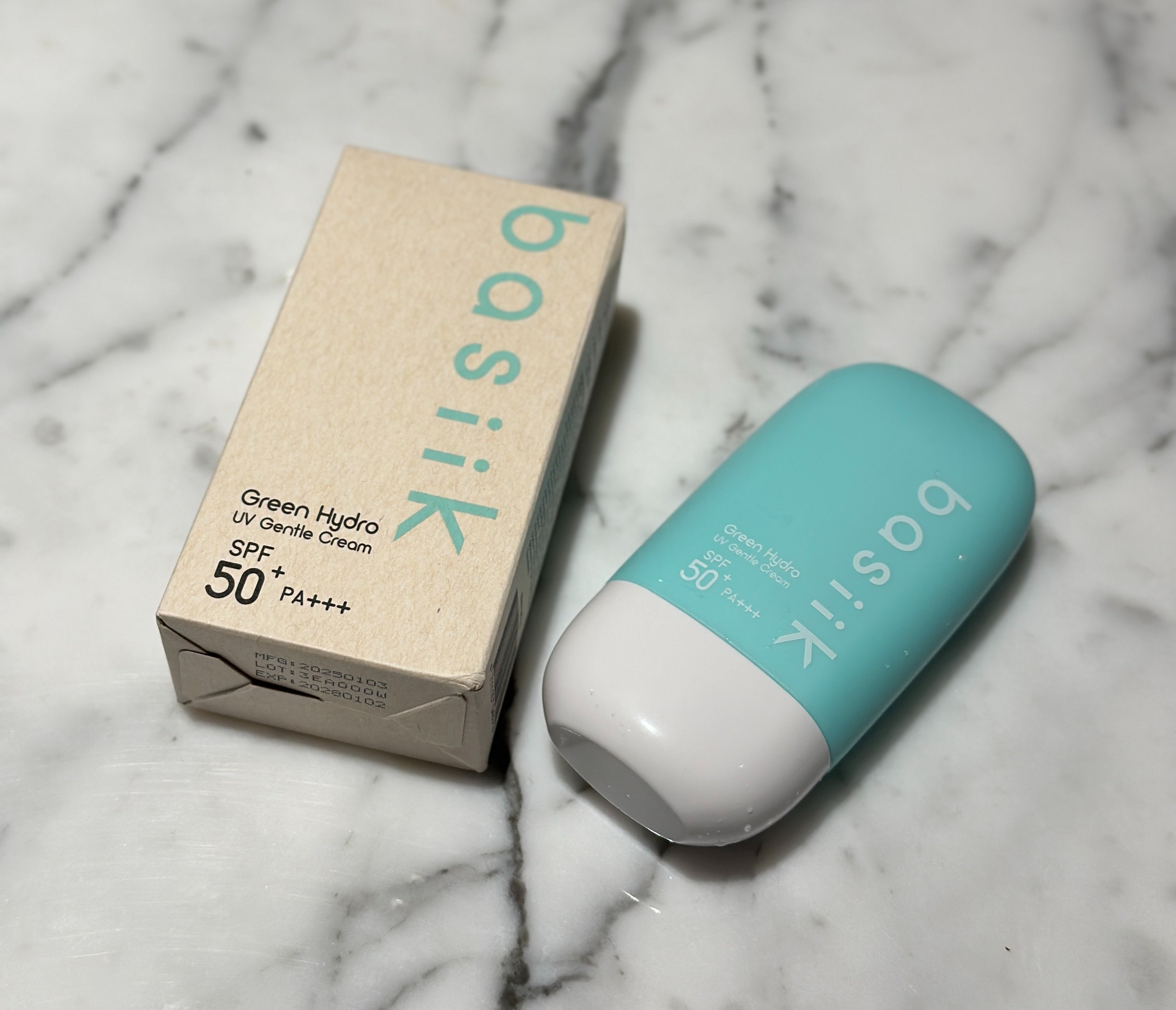 basiik 微生平衡清爽物理防曬乳，一定會回購的防曬！