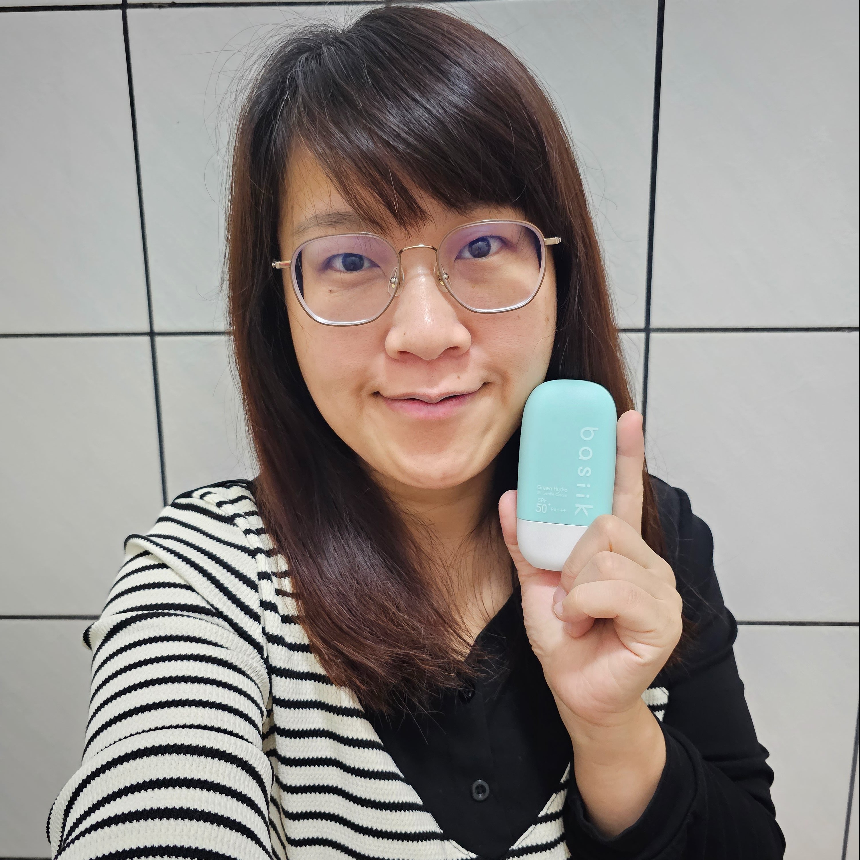 basiik防曬神品微生平衡清爽物理防曬乳