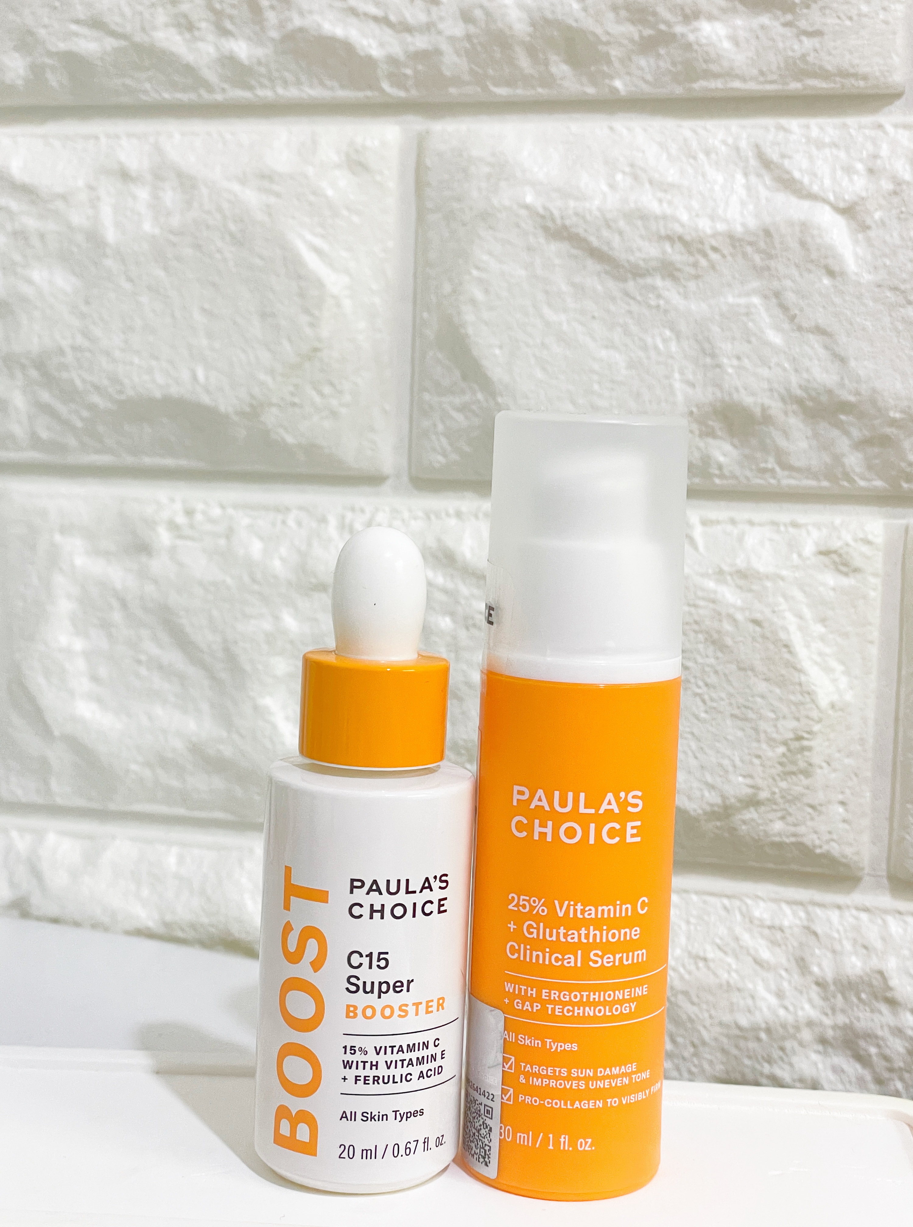 夏日美白你可以這樣做⋯⋯ Paula’s Choice寶拉嚴選推出『C15縮時亮白抗氧精萃』及『C25瞬效亮白淡斑精華』，早C晚C保養法，幫你達到肌膚亮白！