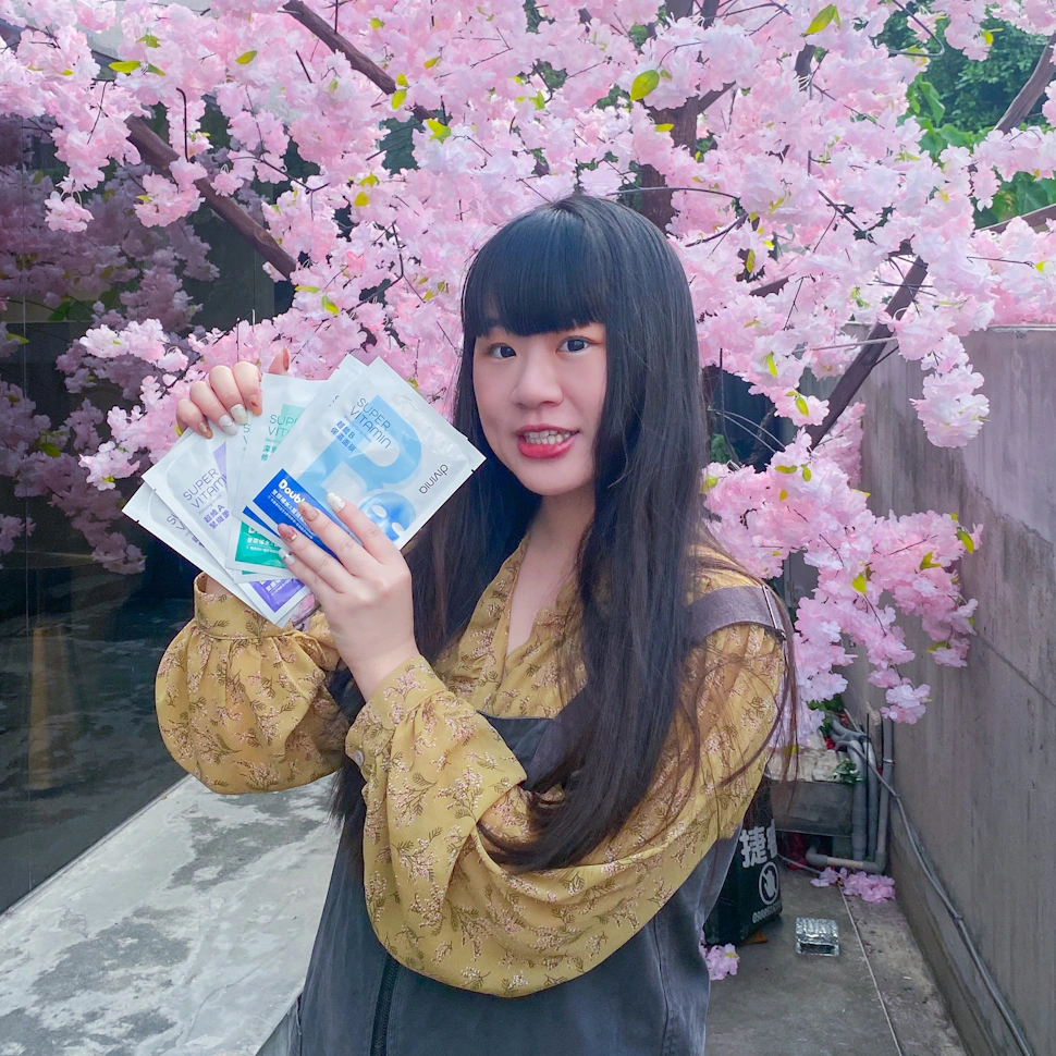 素顏也有自信！divinia蒂芬妮亞超級維他命面膜開箱分享✨