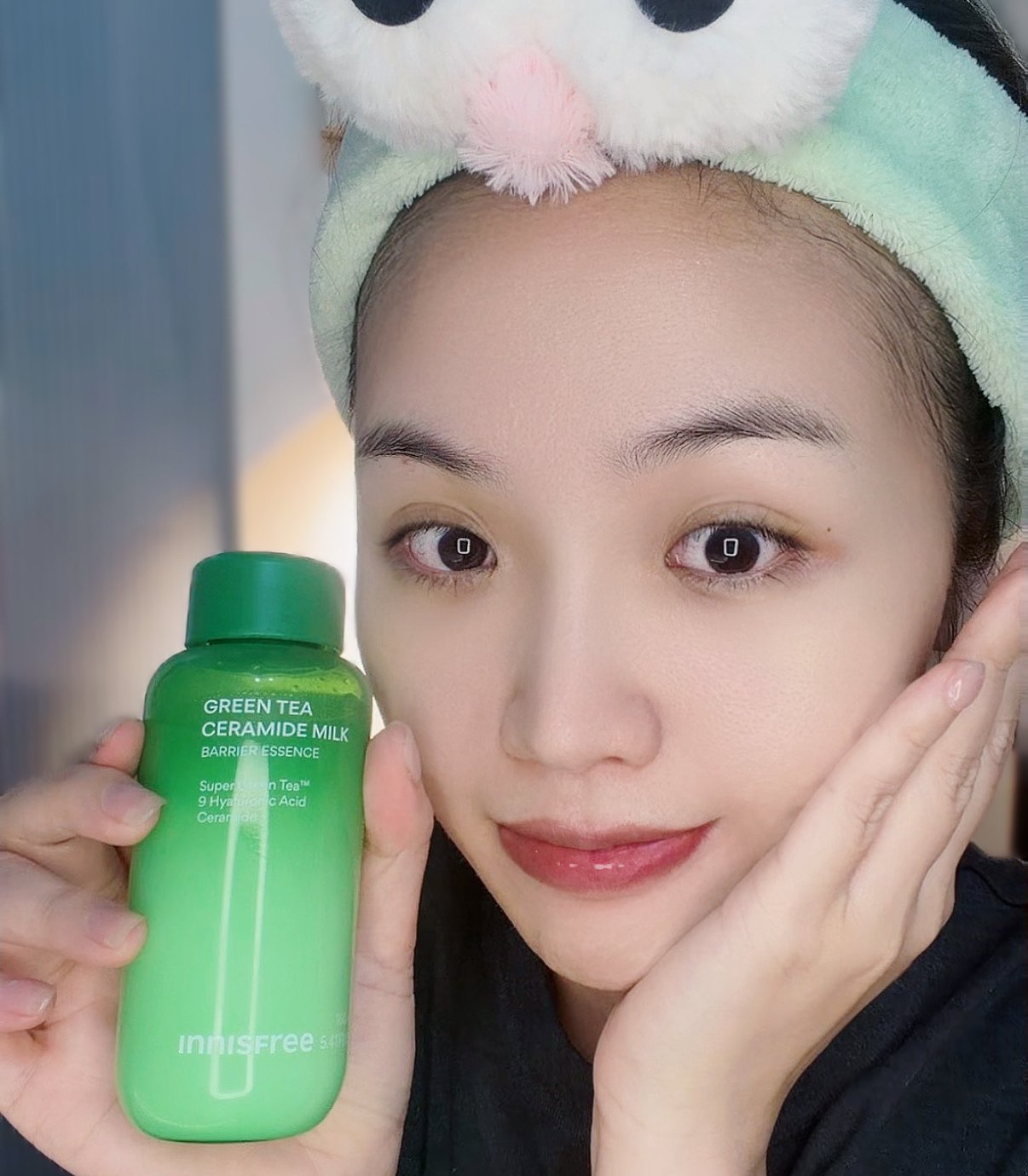 Innisfree 綠茶神經醯胺牛奶水精華 3秒保濕快充，肌膚嫩到發光！