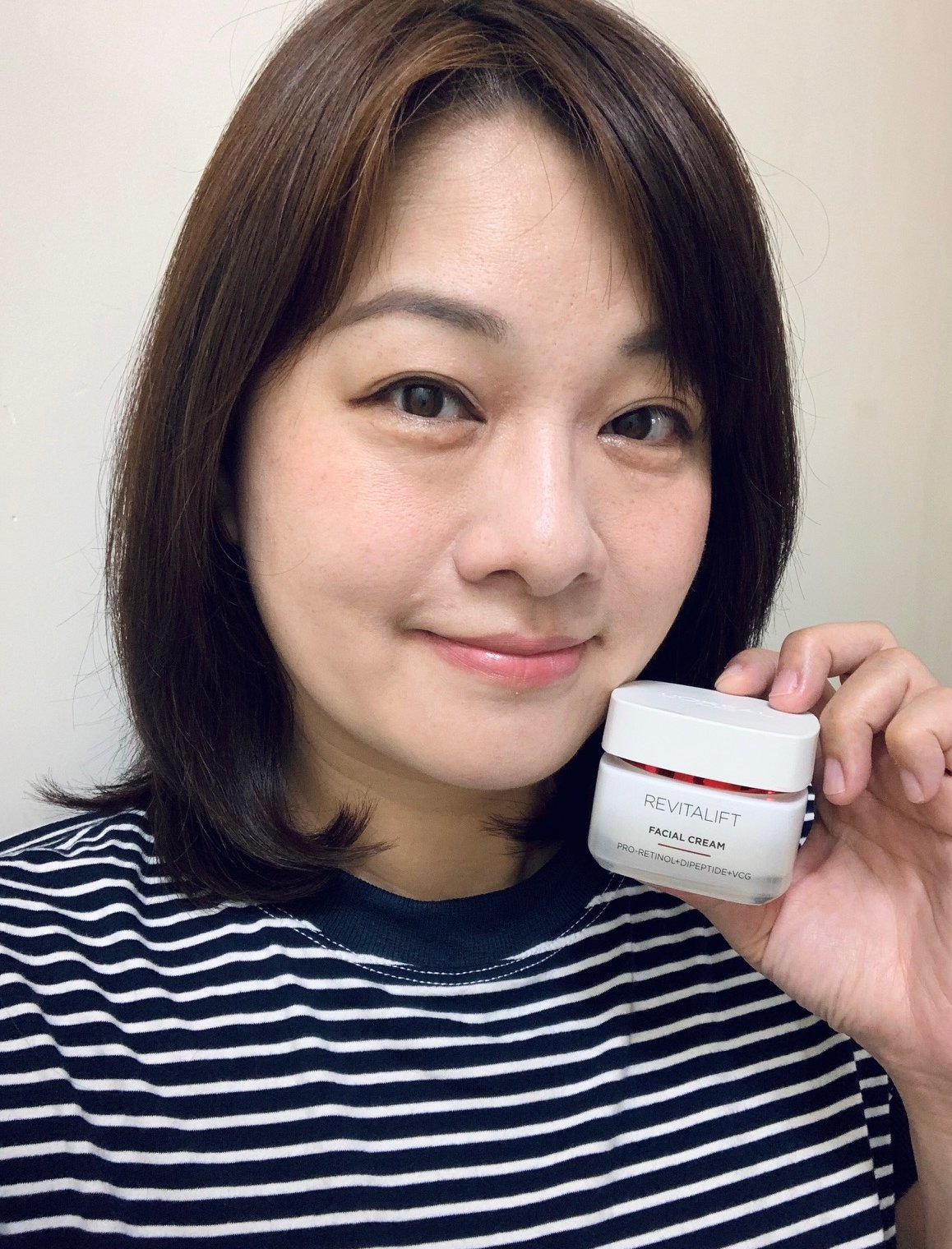 ❤️L'OREAL PARIS 巴黎萊雅【活力緊緻專研抗皺修護乳霜】❤️提亮膚色x保濕彈潤一次到位~