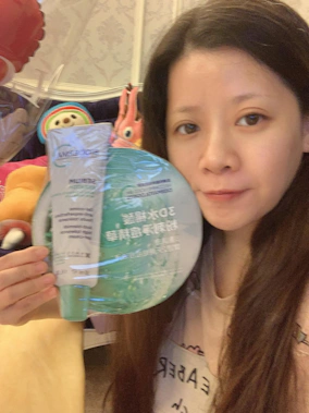 打擊痘痘油光
