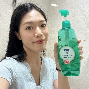 飛柔植粹控油淨澈洗髮露🫶🏻洗完清爽蓬鬆，髮根終於不再扁塌
