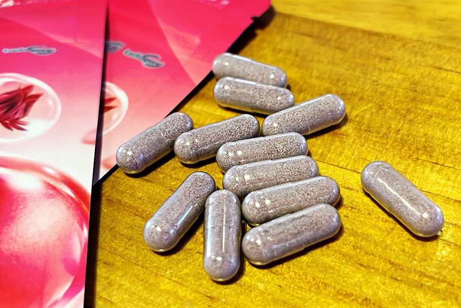 女性日常保養推薦｜未來森活「專利洛神花萼玫瑰蔓越莓益生菌」評價與成分解析｜益生菌推薦