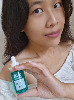 Neogence霓淨思15% 6酸拋光嫩膚精華溫和不刺激，為肌膚喚醒水嫩光澤，重現細緻透亮的好膚質✨