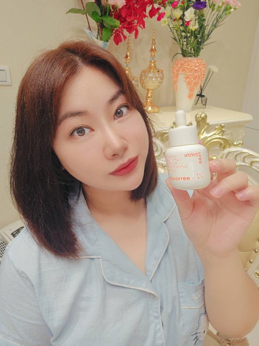 INNISFREE維他命C淨亮精華，最近愛上的透亮保養小心機✨