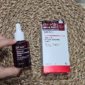 DR.WU 杏仁酸亮白煥膚精華 18% 粉刺粗糙一網打盡
