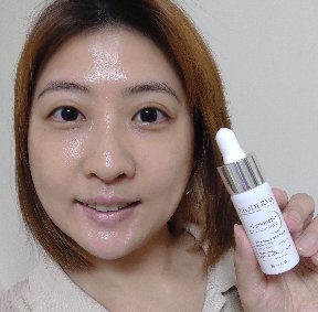 Bioderma貝膚黛瑪 12%超級C酸激光煥膚精華開箱｜混合敏感肌的夜間保養新體驗，質地清爽卻保有潤澤感