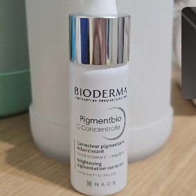 Bioderma《貝膚黛瑪12%超級C酸激光煥膚精華》淡化斑點的全能型選手✨️