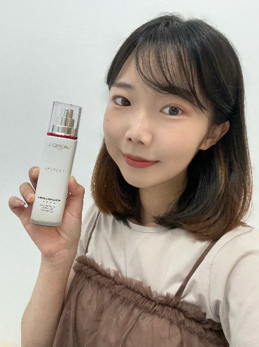 期待超久的L’Oréal 活力緊緻專研抗皺修護精華乳終於收到啦！