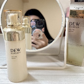 ✨ 𝐃𝐄𝐖 𝐒𝐔𝐏𝐄𝐑𝐈𝐎𝐑潤活修護角質嫩膚露 ✨幫肌膚溫和帶走老廢角質，讓後續保養更好吸收