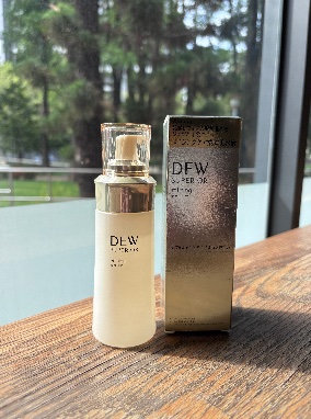 摸得到滑嫩肌！DEW SUPERIOR 角質嫩膚露實測